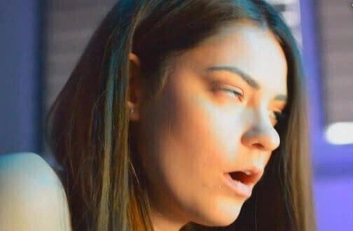 Sexy brunette long legs pert tits vibrator pussy squirting 