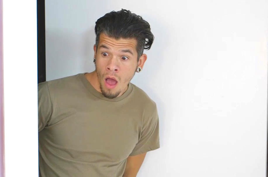 Mom bangs and pleases tied and crucified teen before threesome