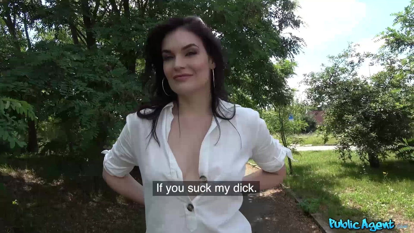 Black haired MILF Hannah Vivienne gets shafted