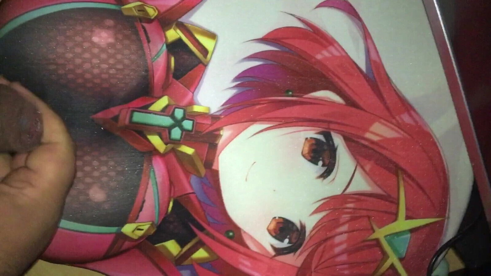 Fucking and cumming on my pyra mousepad
