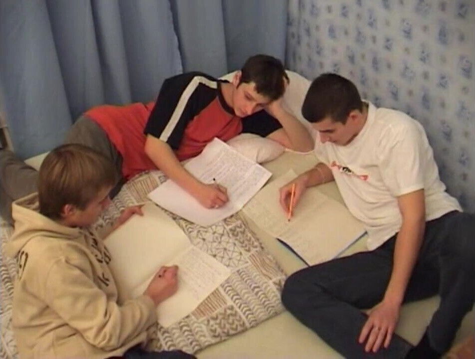 Nancy Sinatra - These Boots Are Made For Walking (PMV)