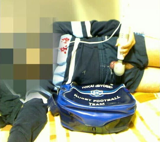 Japanese rugby player jerkoff