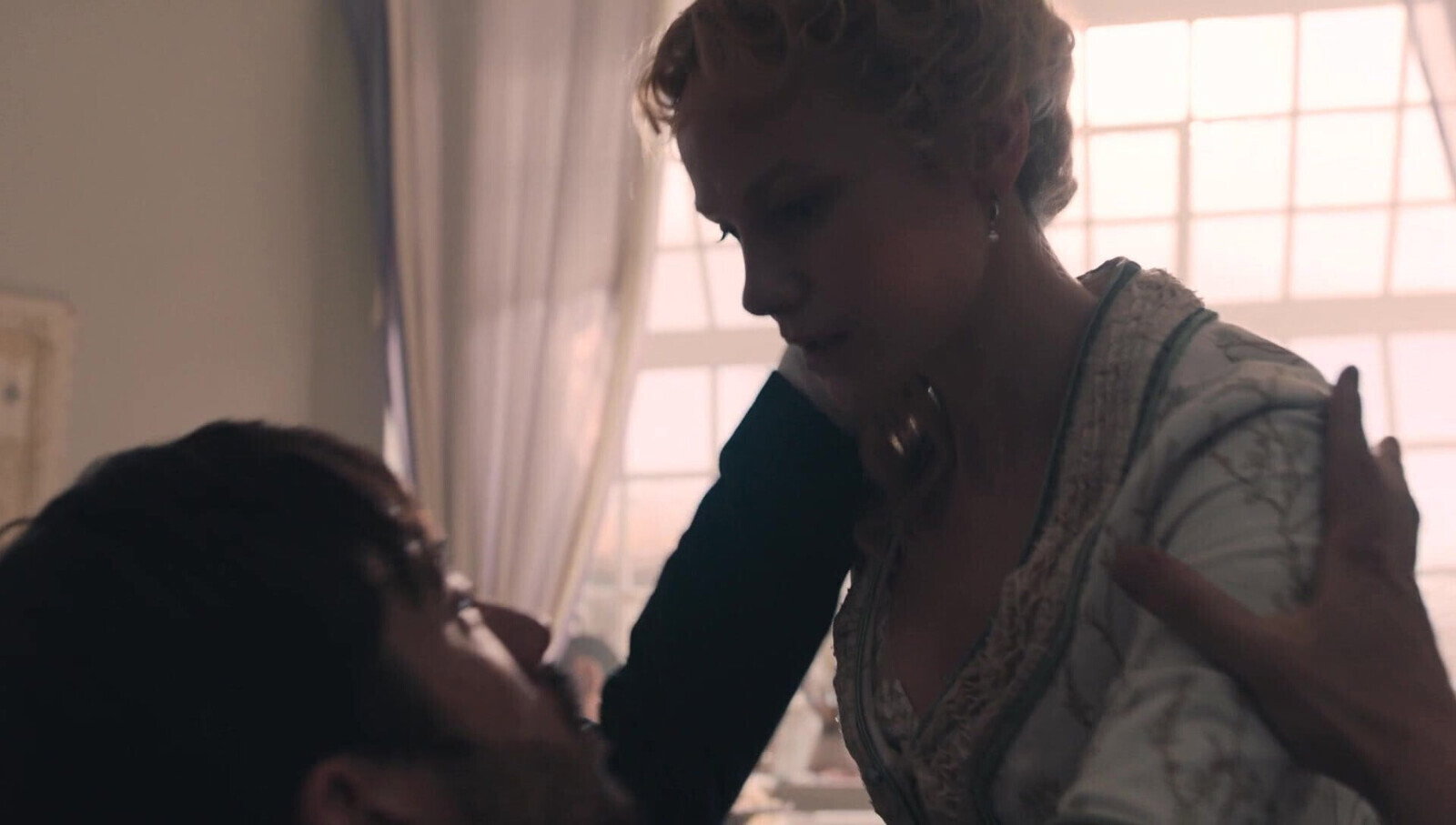 Joanna Vanderham ''Warrior'' s1e04