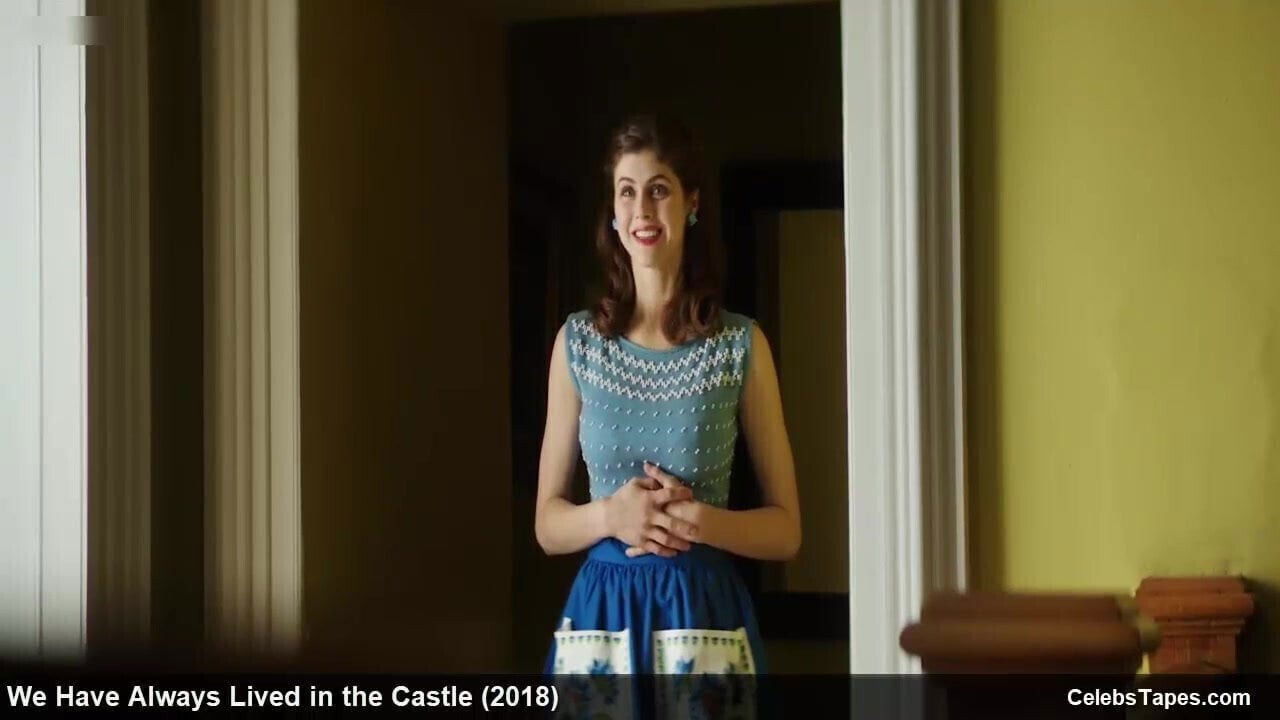 Alexandra Daddario & Taissa Farmiga sexy movie scenes