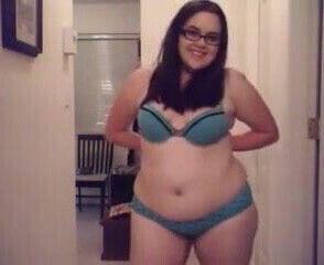 Chubby amateur striptease