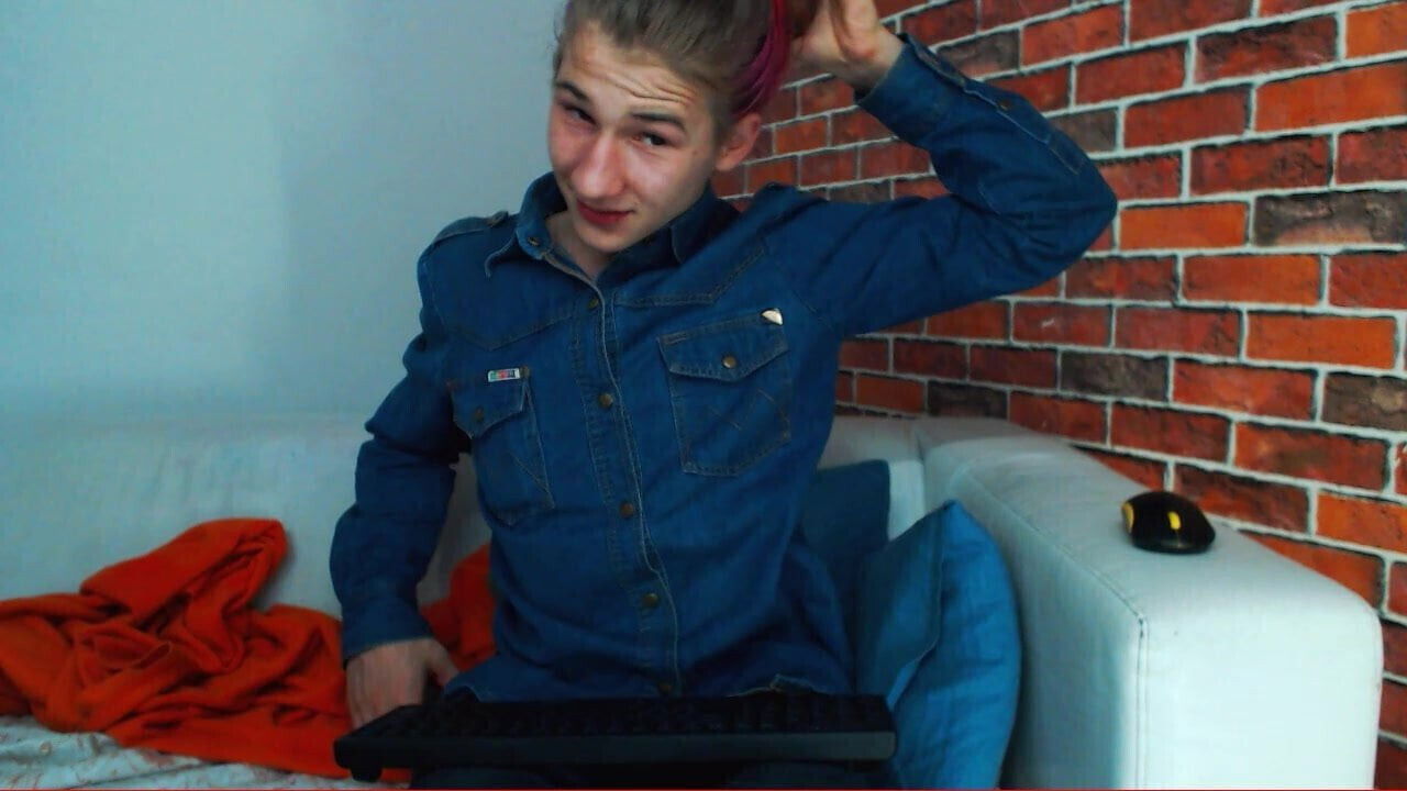 Gorgeous Russian Cums