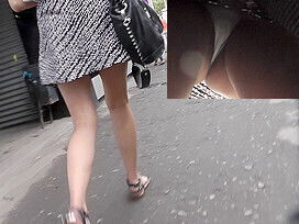 Amazing upskirt voyeur porn shows amateur beauty