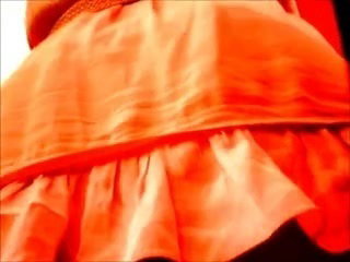 UPSKIRT 16