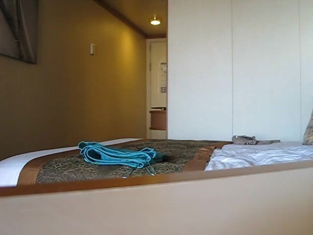 Hidden cam caught Jenny King naked in the hotel room4