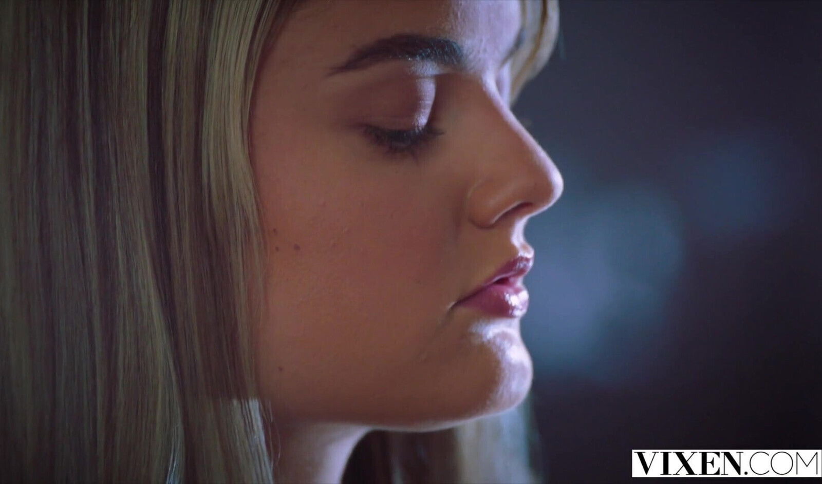 VIXEN Curious College Student Gets Lesson Lifetime