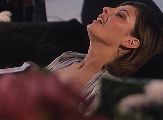 Marilyn Jess Scene from Chaudes Adolescentes