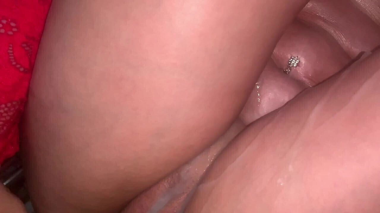 Cumshot creampie