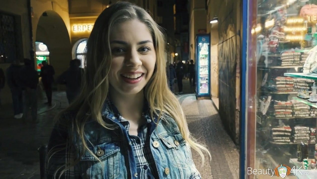 Emotional and long lasting cock riding workout with lusty Julia Red