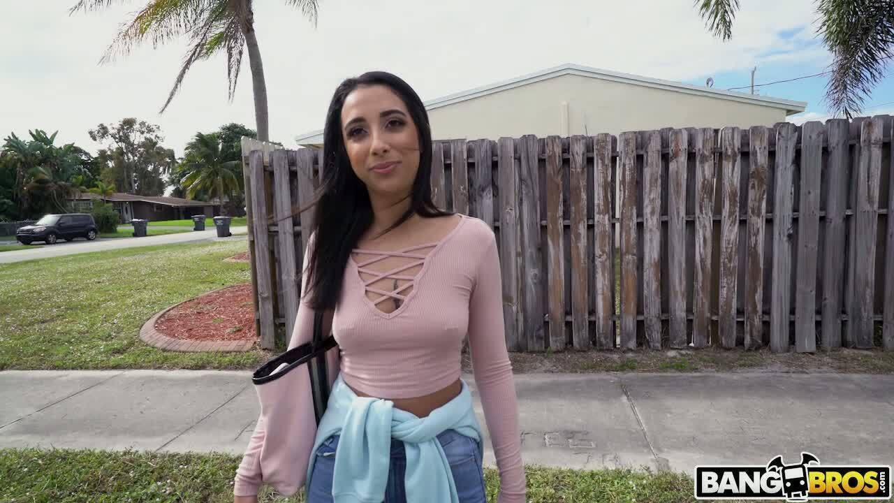 Frisky chick Kiarra Nava gets picked fucked properly