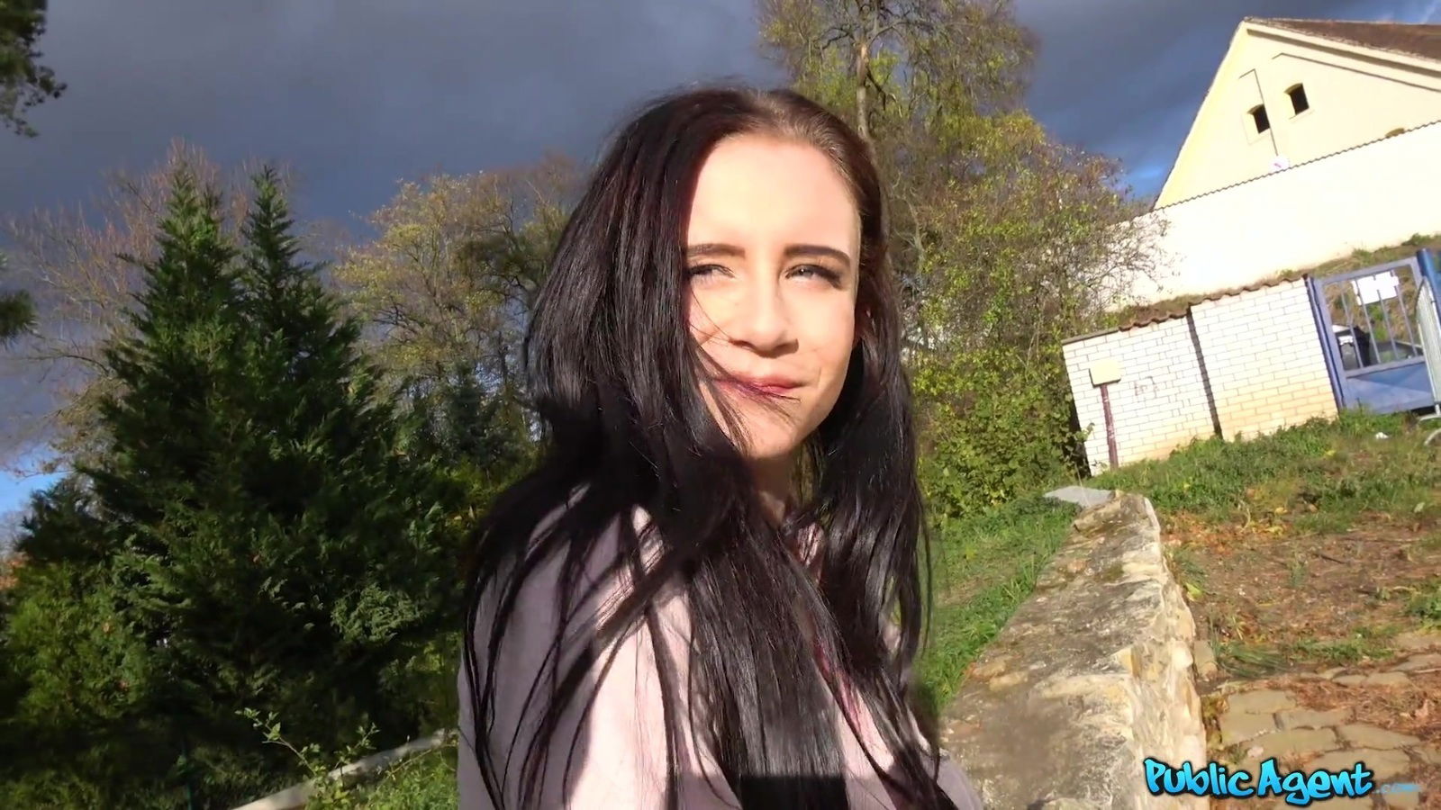 Outdoor wild fuck with stranger horny Caroline Mann wants