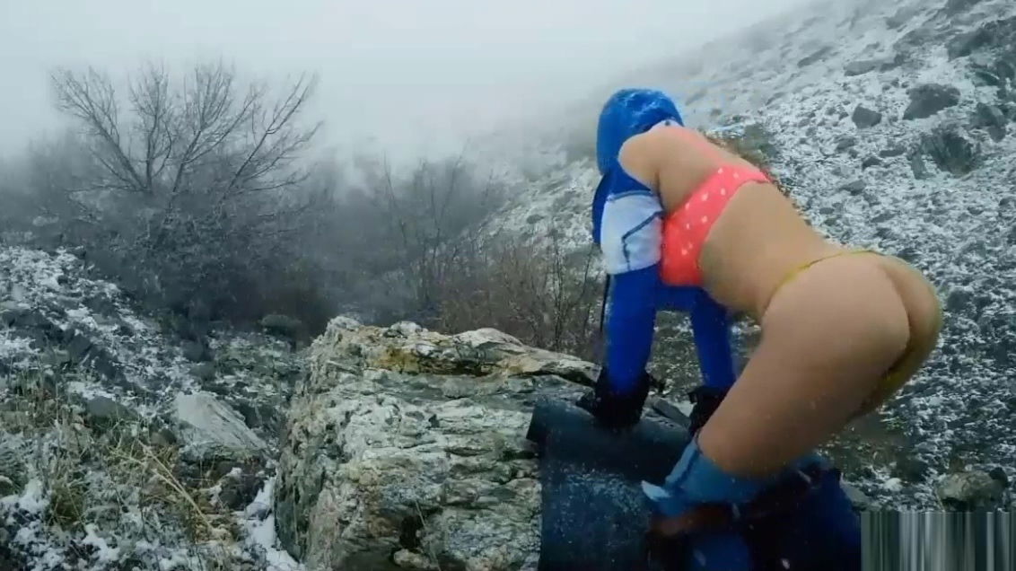 ostry seks analny w g&oacute rach