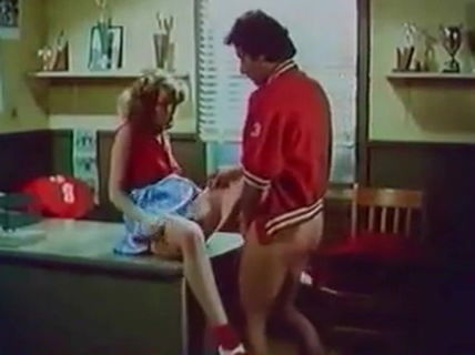 Lysa Thatcher Exposed Clip(Gr-2)