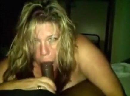 wild blondie blows dark penis