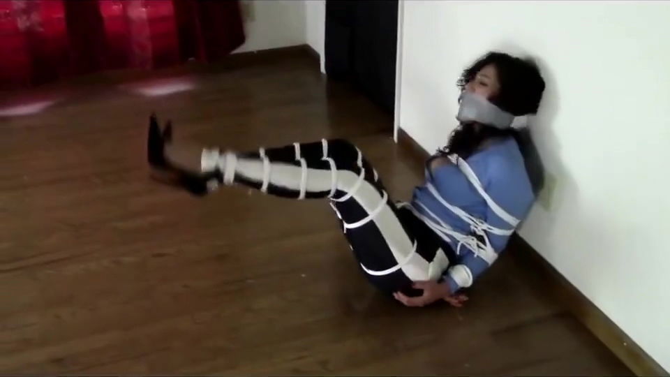 Serene Isley turns the table on cop Sahrye