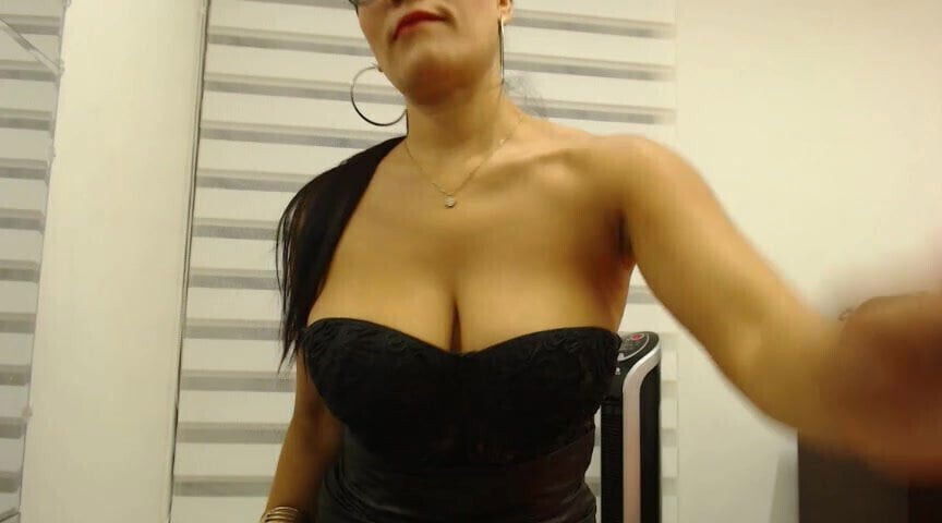 sofiamorgan camgirl show
