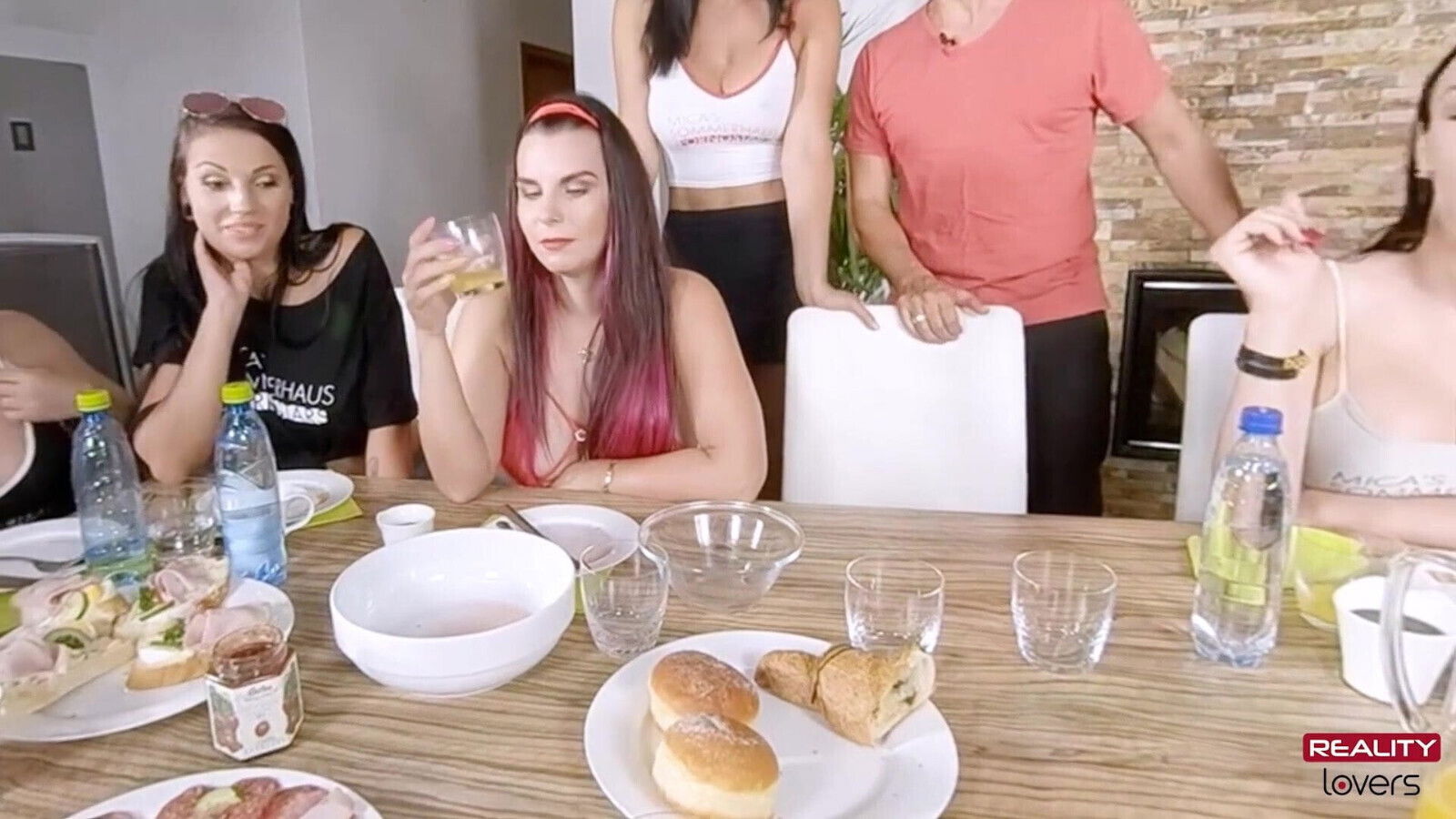 Reality Lovers - Dishing Out Pleasure with Texas Patti