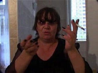 Russian mature Victoria loves seduce