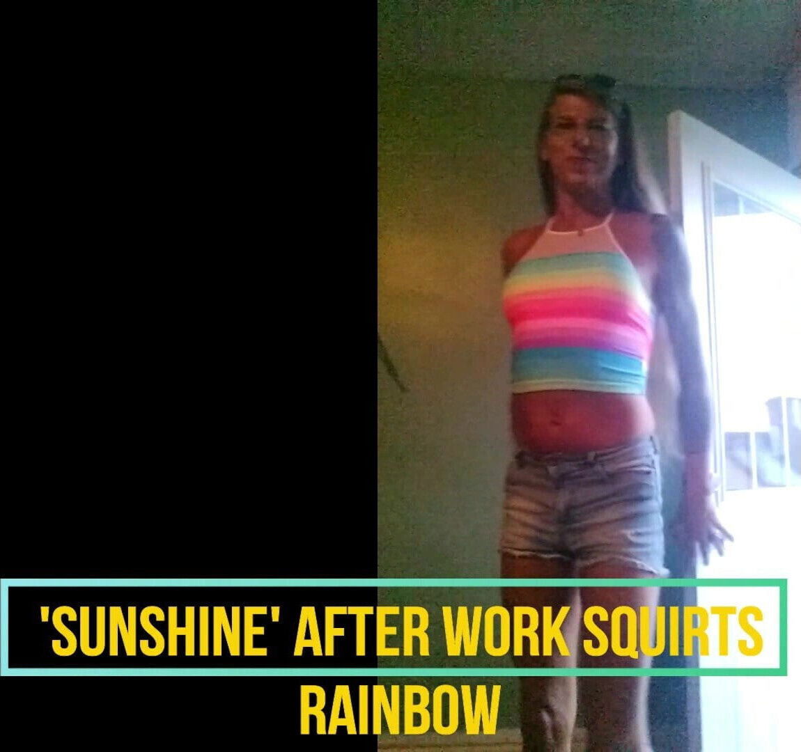 'SUNSHINE' after work squirts RAINBOW summer outfit