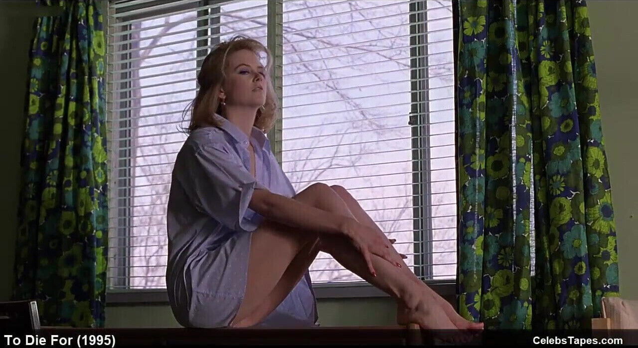 Actress Nicole Kidman stripping sexy lingerie