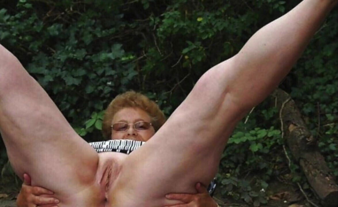 DISRESPECTING GRANNY VIIII GRANNY SUCKS THIS WAY!