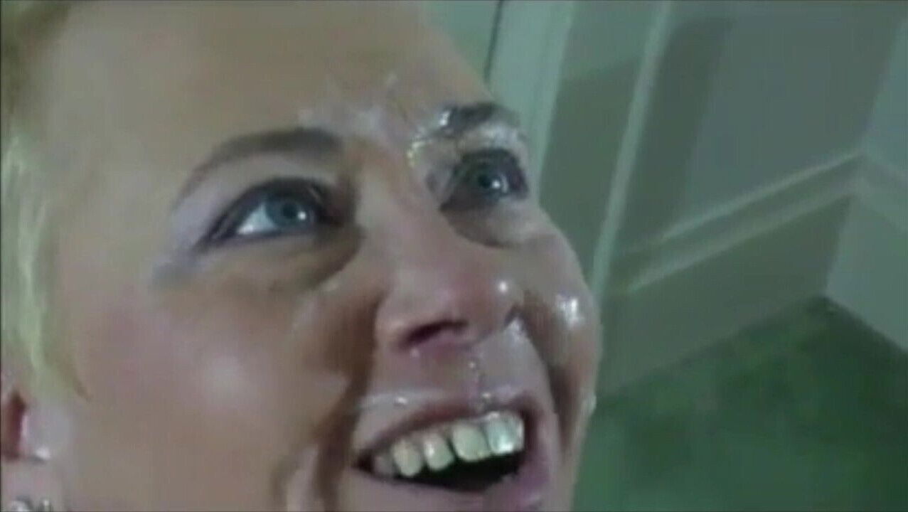 DISRESPECTING GRANNY PARTYING WITH GRANNY!