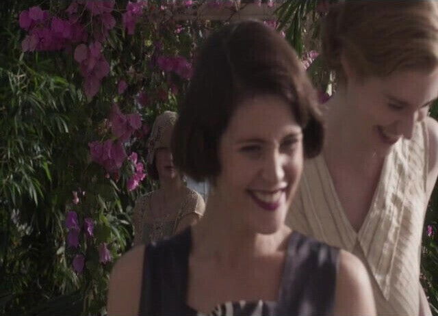 Vita and Virginia (2018) - Lesbian Scene