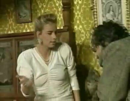 Ejacula: Vampira (Vintage 1992)