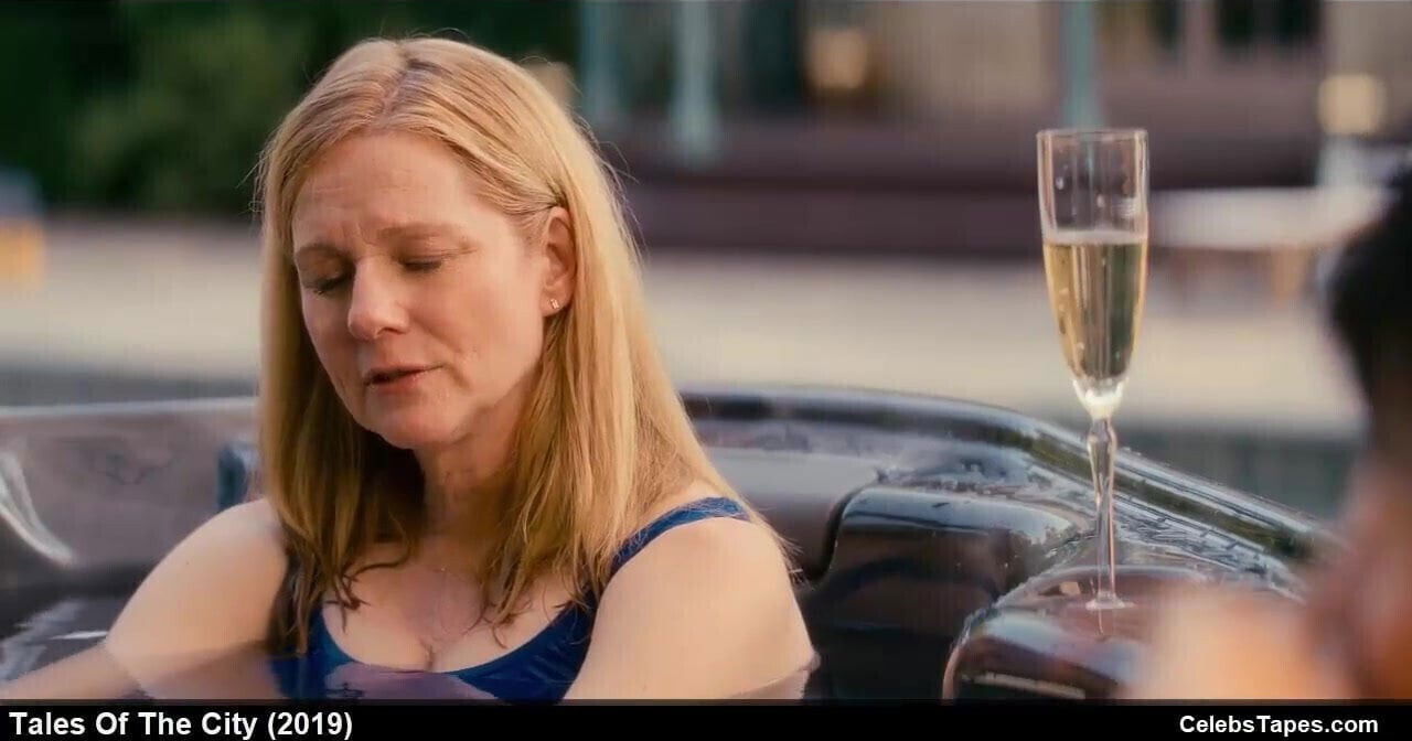 Barbara Garrick, Ellen Page, Laura Linney, Hong naked