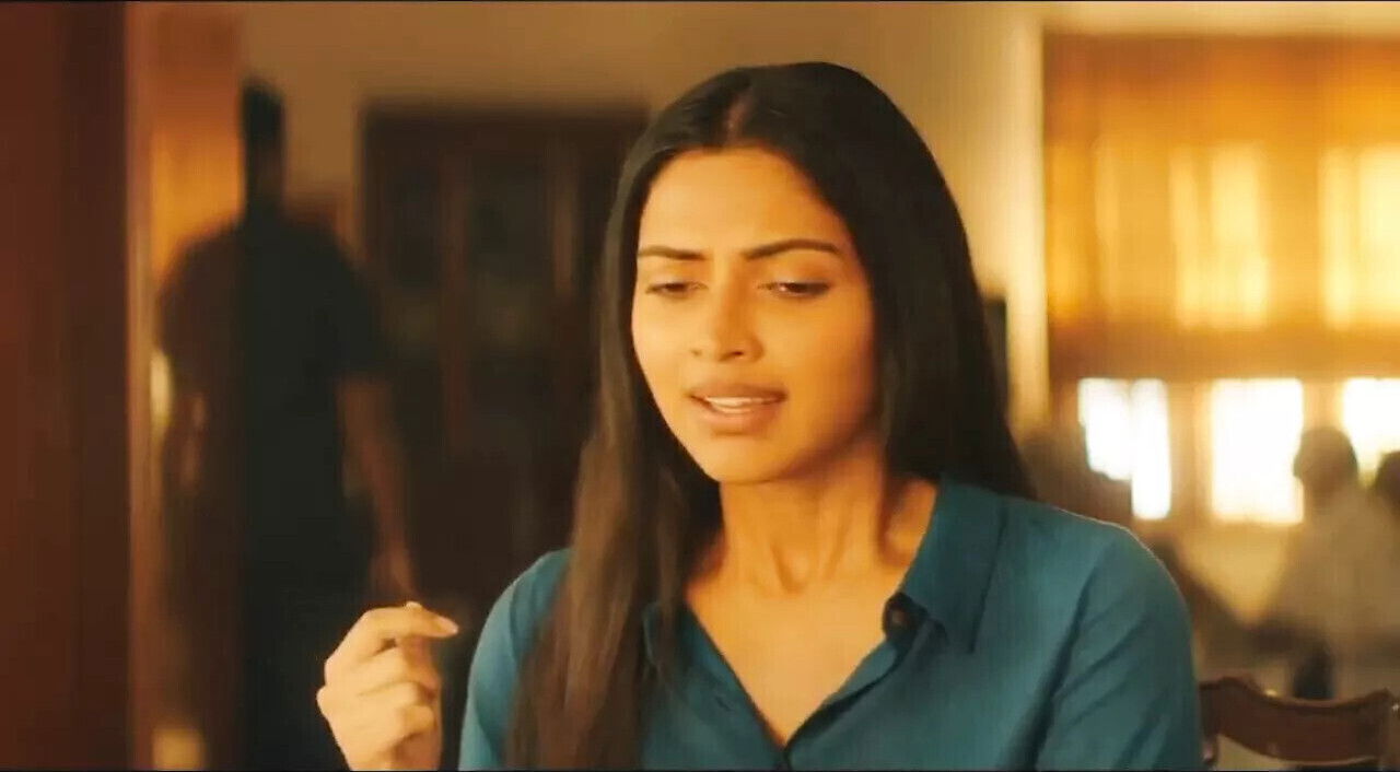 Amala Paul Hot - Aadai Movie
