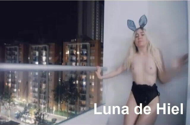 Pelirroja cambio color cabello