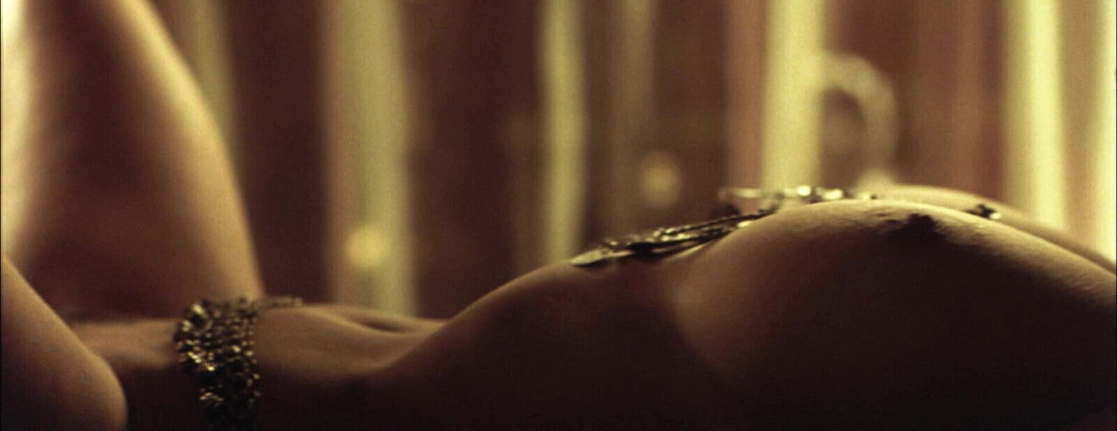 Manuela Arcuri - ''Juana la Loca'' 