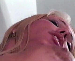 Giovanni Valente fucks shemale Lisa Lawer