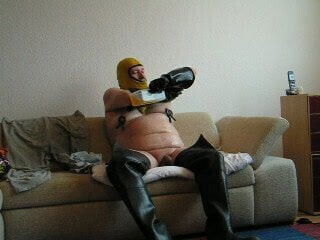 Herr GS-FettUrin rubber waders wallowing urine