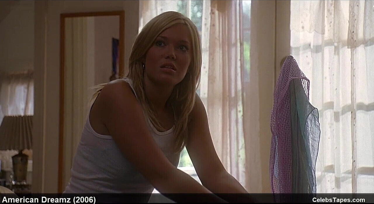 celebrity Mandy Moore cleavage sexy movie scenes