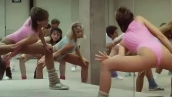 Jamie Lee Curtis - Perfect (slow motion)