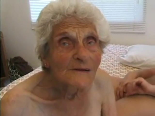 Granny pornstar Rose Agree 1.