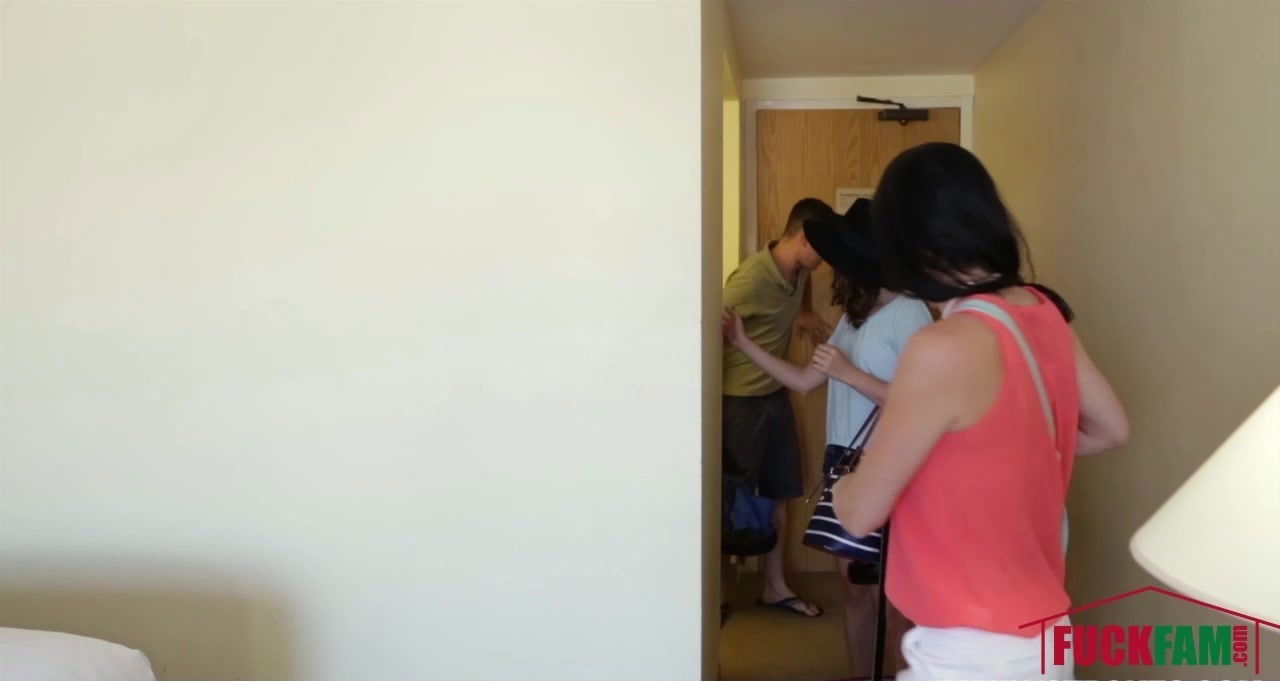 Rhaya Shyne Family Vacation