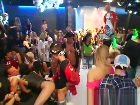 Barbara Summer Claudia Rossi and a group of their