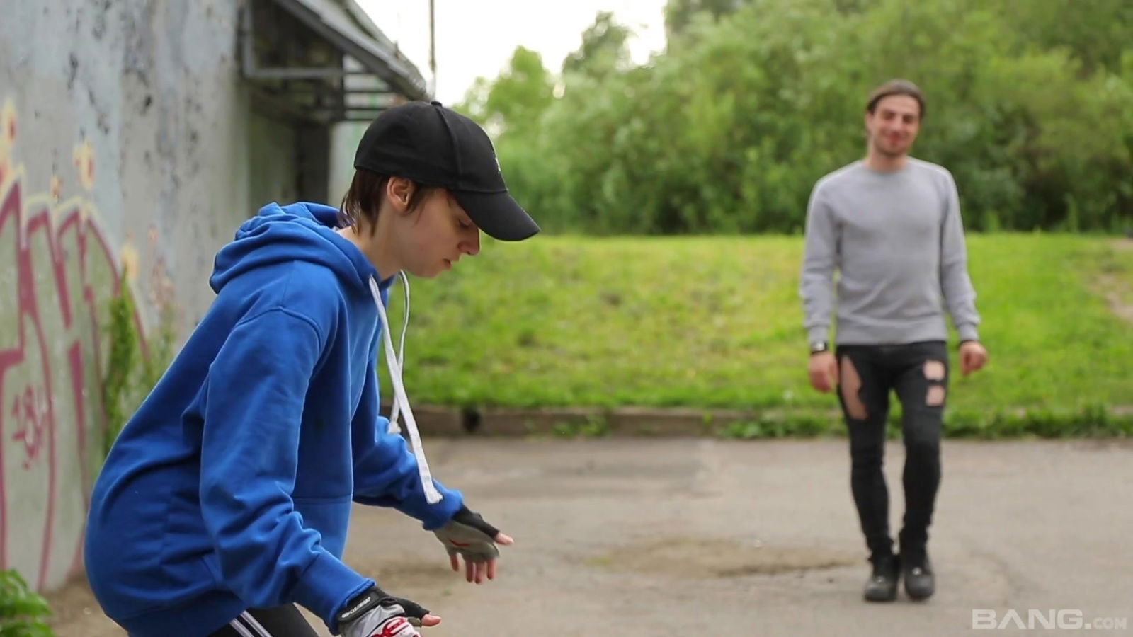 Outside wild fuck with a stranger is all that Yagama Lil wants