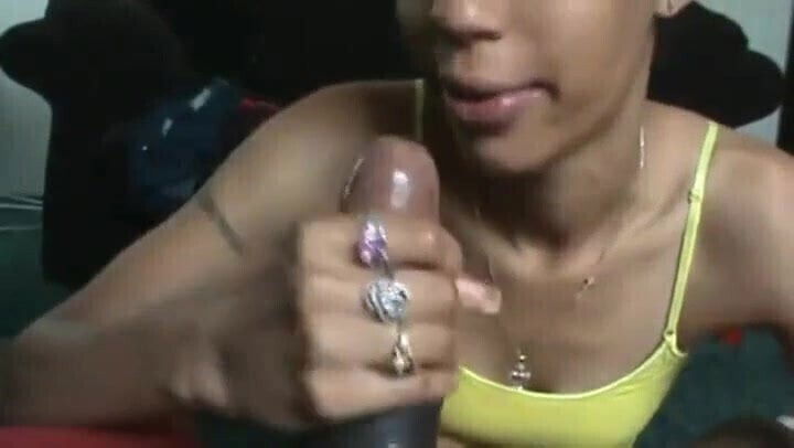 Cheating thot suck huge dick