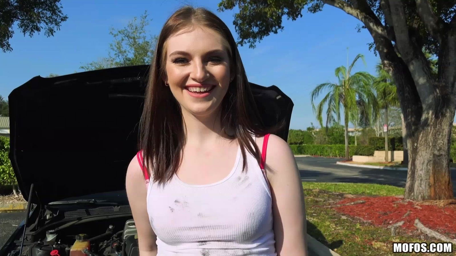 Funny teen vixen Maya Kendrick porn video