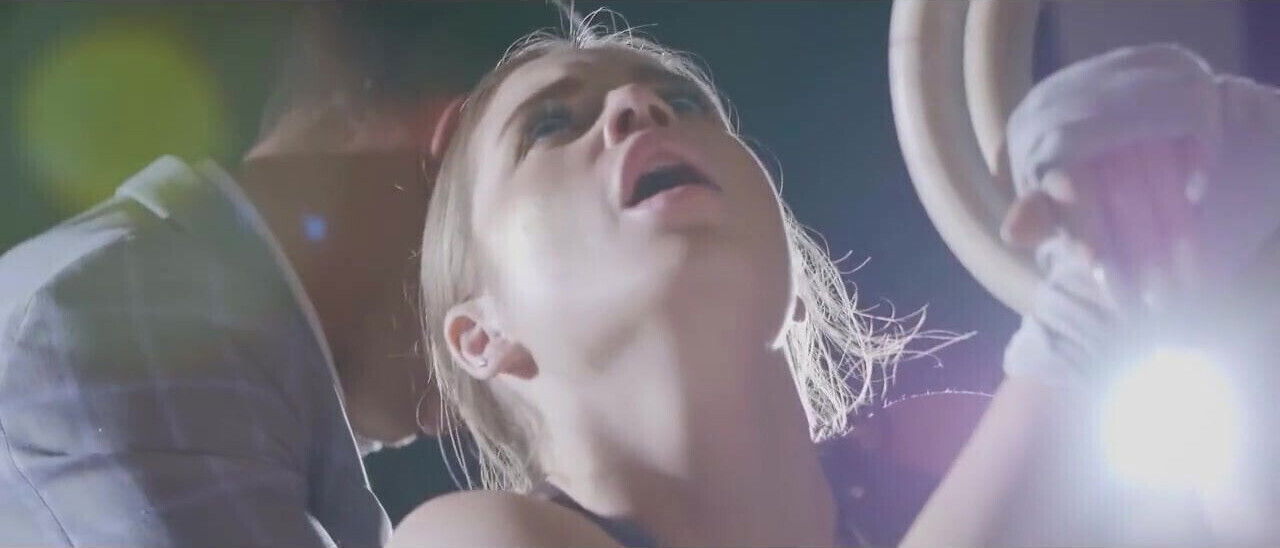 Petite Milf Loves Cum Swallow