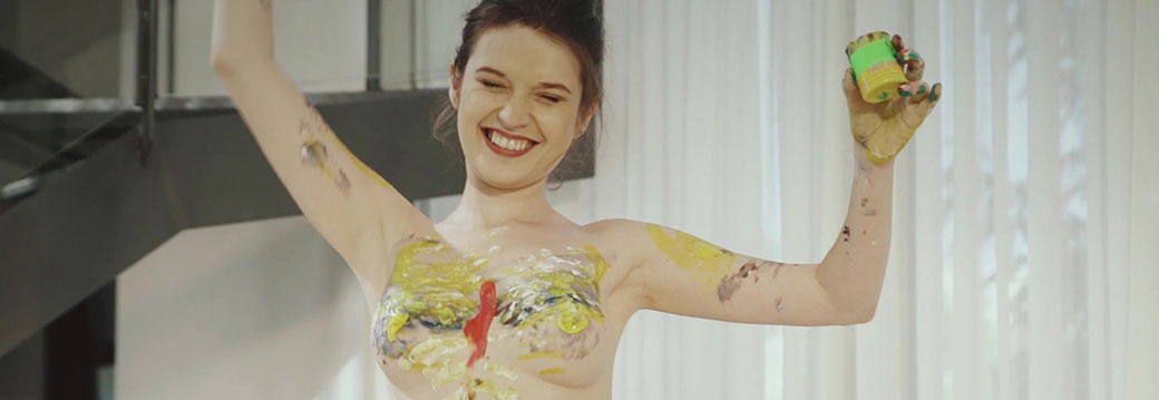 Body Painter with Serena Wood - PlayboyPlus