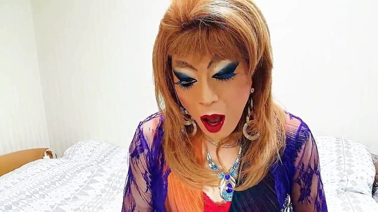 Shemale Pornstar Niclo