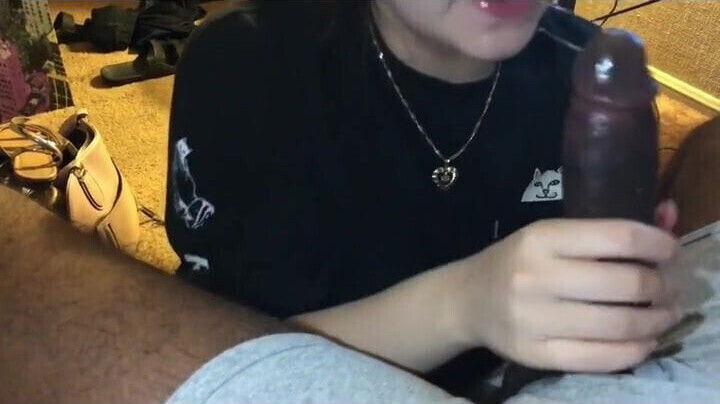 White Single Mother Sucking Me